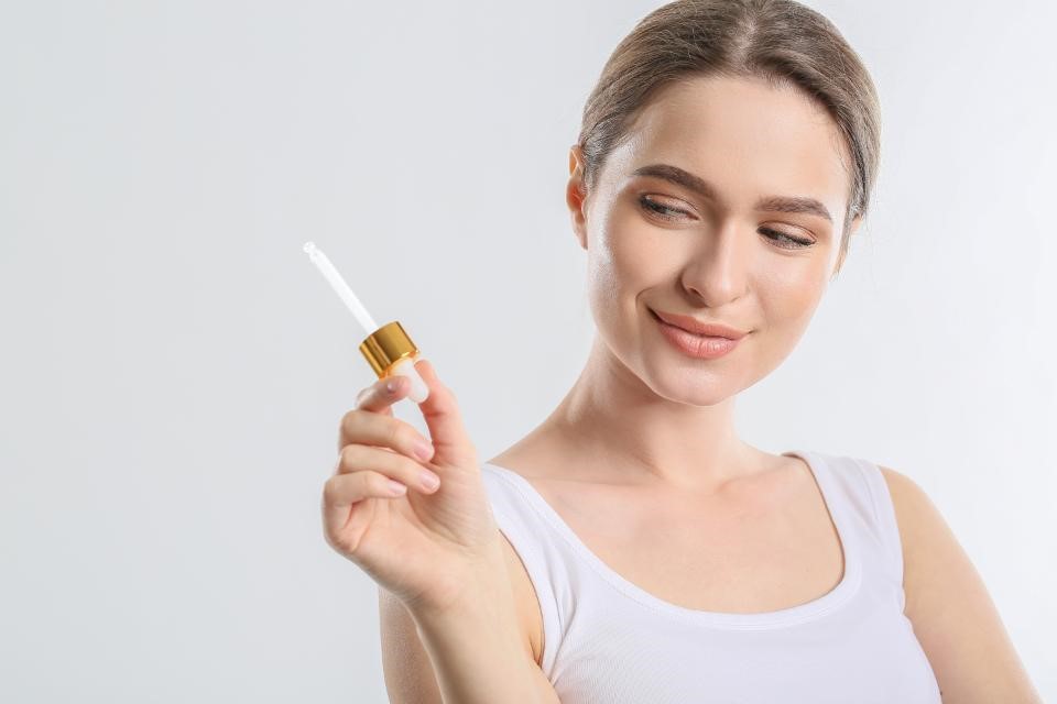 The Power of Serums: Improving Your Skin Care Regimen